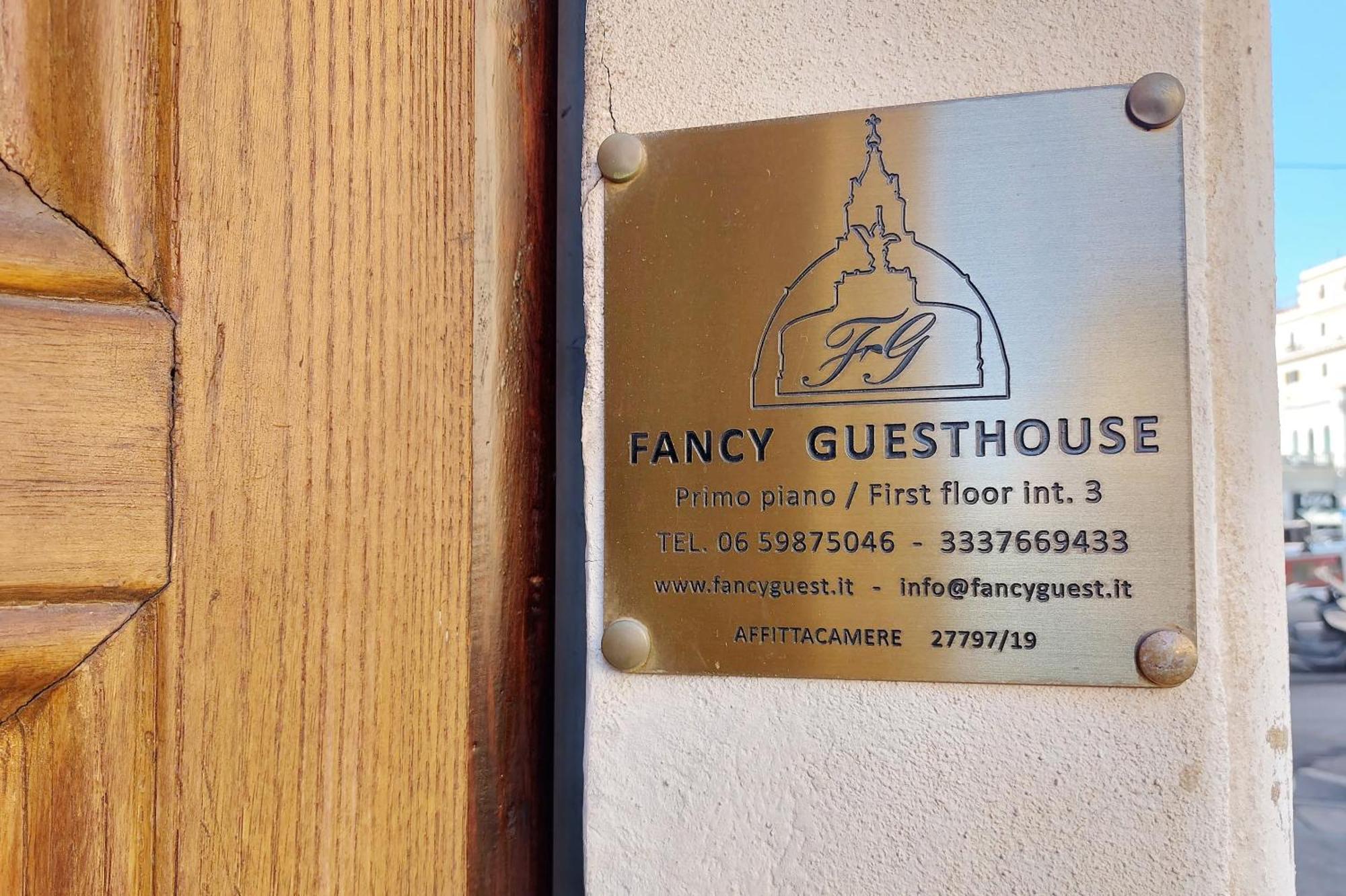 Fancy Guesthouse Vatican Roma Exterior foto